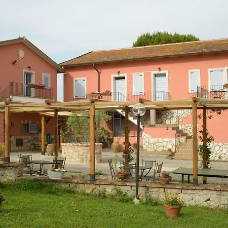 דירות קאסטיגליונה דל לאגו Agriturismo Colle Al Sole מראה חיצוני תמונה