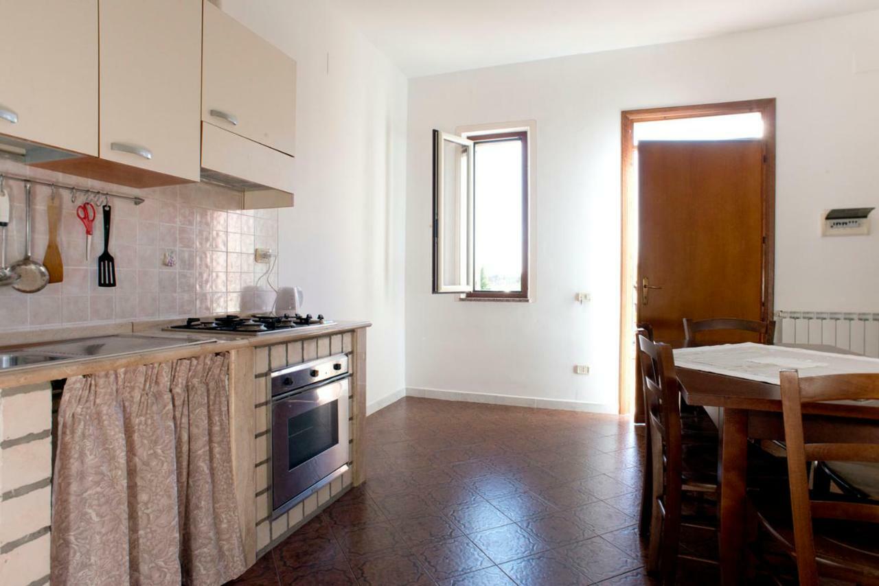 דירות קאסטיגליונה דל לאגו Agriturismo Colle Al Sole מראה חיצוני תמונה